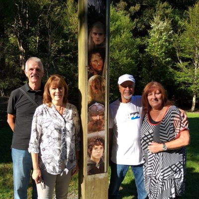 Orlando Bloom, Elijah Wood posing for the camera
