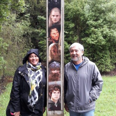 Elijah Wood et al. posing for a picture