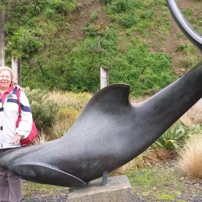 a statue of a person